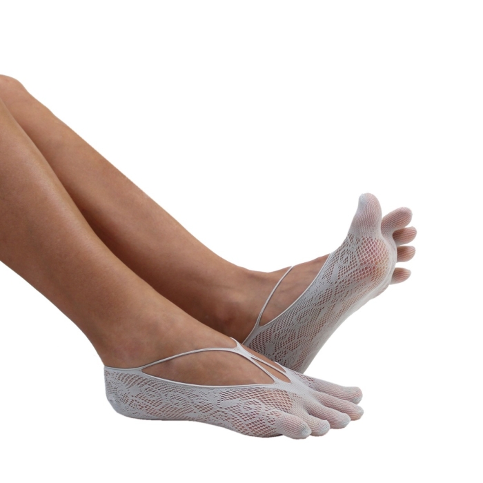 TOETOE® Legwear Fishnet Nylon Ankle Toe Socks